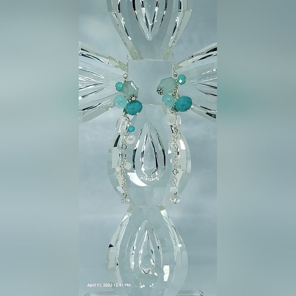 Angel earings - Picture 1 of 4
